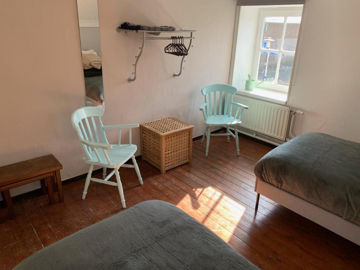 Huize Bronsgroen - Voor 2-6 Pers In Limburgse Heuvelland